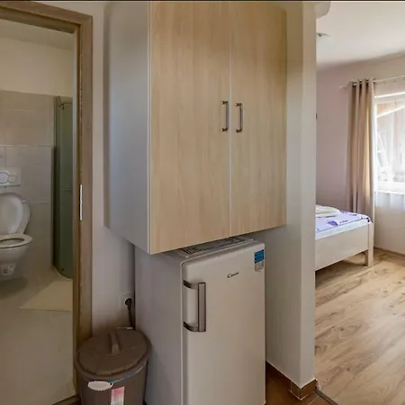 Berunka Guest house *